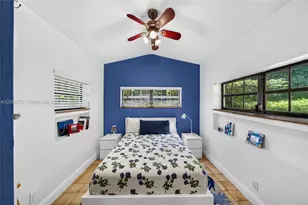 1103 NE 118th St, Biscayne Park, FL 33161 - Photo 31