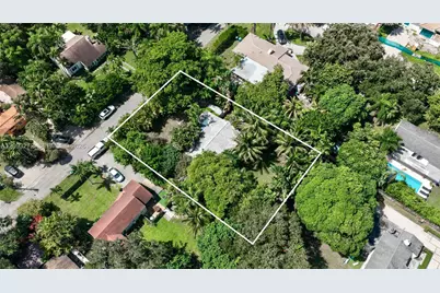 1103 NE 118th St, Biscayne Park, FL 33161 - Photo 49