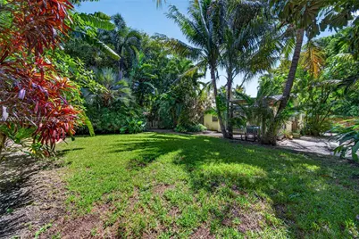 1103 NE 118th St, Biscayne Park, FL 33161 - Photo 39