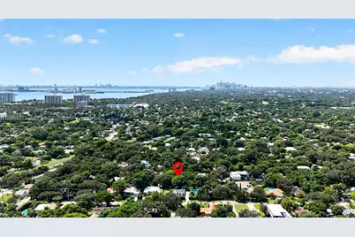1103 NE 118th St, Biscayne Park, FL 33161 - Photo 3