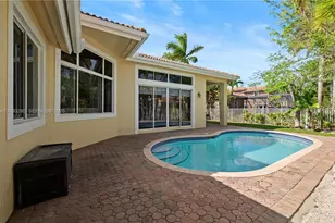 331 NW 119th Dr, Coral Springs, FL 33071 - Photo 1