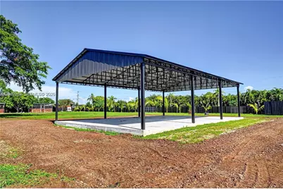 34850 SW 213th Ave, Homestead, FL 33034 - Photo 9