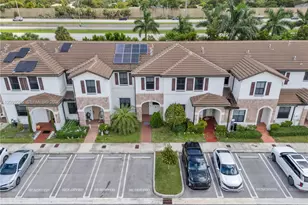 11127 W 32nd Ln, Hialeah, FL 33018 - Photo 43