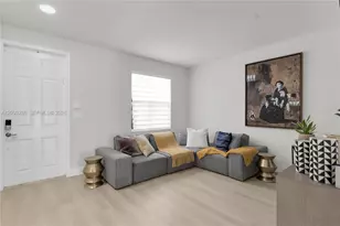 11127 W 32nd Ln, Hialeah, FL 33018 - Photo 17