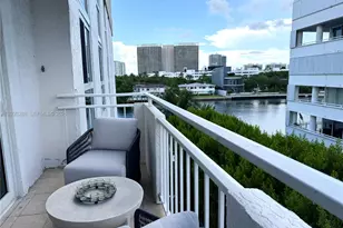 9721 E Bay Harbor Dr, Bay Harbor Islands, FL 33154 - Photo 33