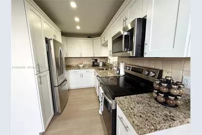 9721 E Bay Harbor Dr #5A, Bay Harbor Islands, FL 33154 - Photo 31