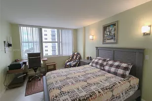 2751 S Ocean Dr, Hollywood, FL 33019 - Photo 17