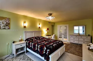 2751 S Ocean Dr, Hollywood, FL 33019 - Photo 33