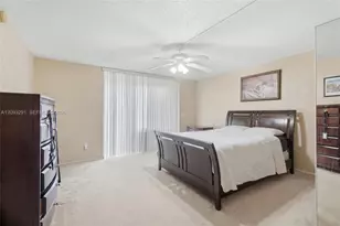 3490 Foxcroft Rd, Miramar, FL 33025 - Photo 9