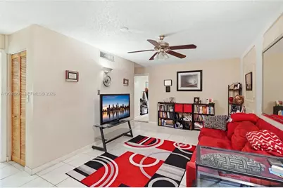 3490 Foxcroft Rd #B303, Miramar, FL 33025 - Photo 3