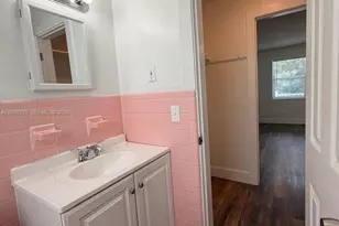 1821 Thomas St, Hollywood, FL 33020 - Photo 11