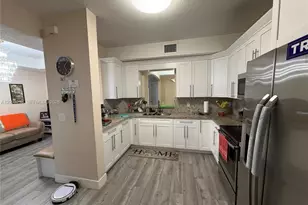 4481 NW 163rd St, Miami Gardens, FL 33054 - Photo 11