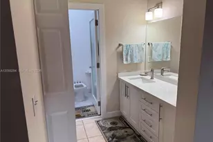 4481 NW 163rd St, Miami Gardens, FL 33054 - Photo 19