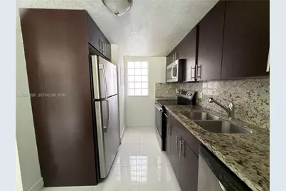 695 SW 11th St #204, Miami, FL 33129 - Photo 5