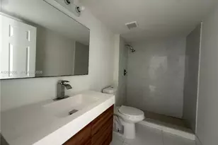 695 SW 11th St, Miami, FL 33129 - Photo 9