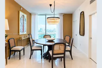 900 Biscayne Blvd #2702, Miami, FL 33132 - Photo 7