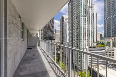 1250 S Miami Ave #1806, Miami, FL 33130 - Photo 7