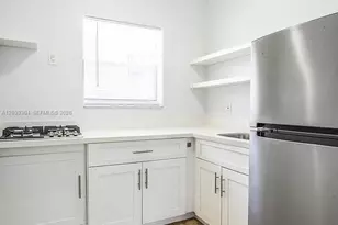 235 79th St, Miami Beach, FL 33141 - Photo 7