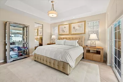 1241 Grant St, Hollywood, FL 33019 - Photo 13
