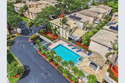 1241 Grant St, Hollywood, FL 33019 - Photo 23