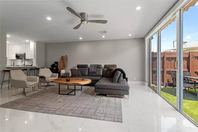 801 NE 1st St #9, Fort Lauderdale, FL 33301 - Photo 23
