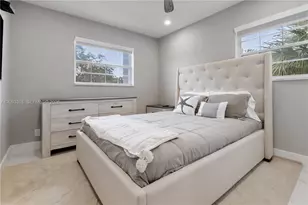 801 NE 1st St, Fort Lauderdale, FL 33301 - Photo 13
