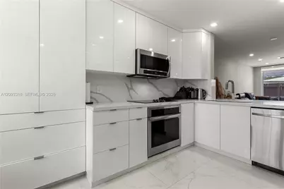 801 NE 1st St #9, Fort Lauderdale, FL 33301 - Photo 7