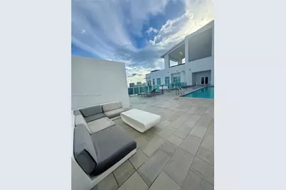133 NE 2nd Ave #2607, Miami, FL 33132 - Photo 13