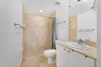 227 Michigan Ave #405, Miami Beach, FL 33139 - Photo 9