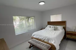 3330 NW 18th St, Miami, FL 33125 - Photo 9