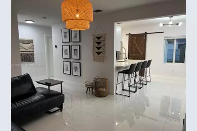 3330 NW 18th St, Miami, FL 33125 - Photo 5