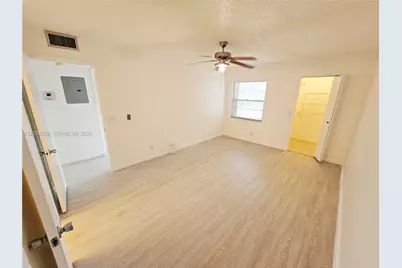 13250 SW 7th Ct #402L, Pembroke Pines, FL 33027 - Photo 15