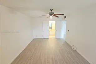 13250 SW 7th Ct, Pembroke Pines, FL 33027 - Photo 17