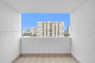 2049 S Ocean Dr #PH4, Hallandale Beach, FL 33009 - Photo 17