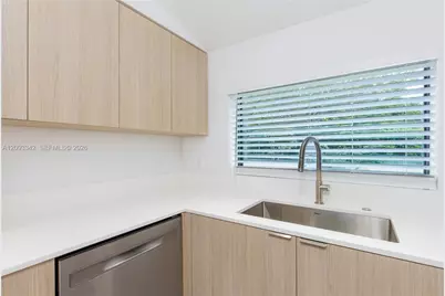 1801 NE 173rd St, North Miami Beach, FL 33162 - Photo 25