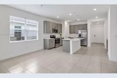 4242 Rosa Dr, Deerfield Beach, FL 33064 - Photo 7