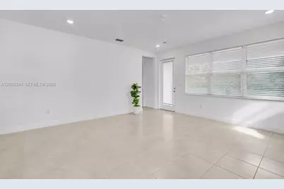 4242 Rosa Dr, Deerfield Beach, FL 33064 - Photo 15