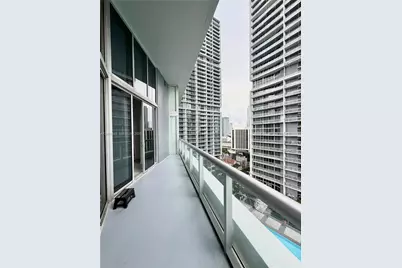 495 Brickell Ave #2206, Miami, FL 33131 - Photo 11