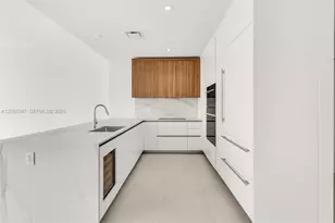 1400 Biscayne Blvd, Miami, FL 33132 - Photo 15