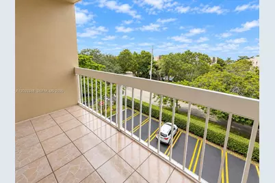7732 Camino Real #f401, Miami, FL 33143 - Photo 15