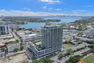 580 72nd St, Miami Beach, FL 33141 - Photo 35