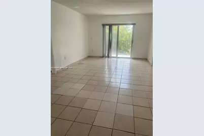 6965 Harding Ave #305, Miami Beach, FL 33141 - Photo 9