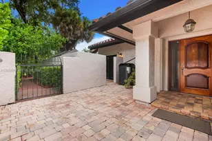 7820 SW 89th Ln, Miami, FL 33156 - Photo 5