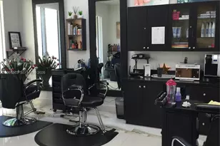 5085 NW 7th St, Miami, FL 33126 - Photo 13