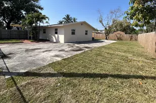 991 E 20th St, Hialeah, FL 33013 - Photo 3