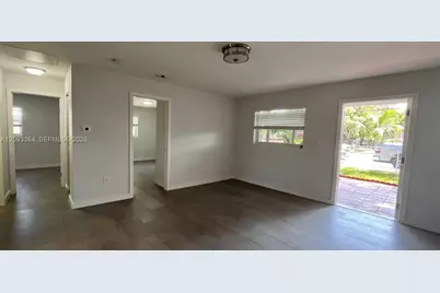 991 E 20th St, Hialeah, FL 33013 - Photo 7