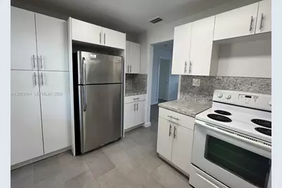 991 E 20th St, Hialeah, FL 33013 - Photo 9