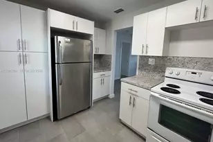 991 E 20th St, Hialeah, FL 33013 - Photo 9