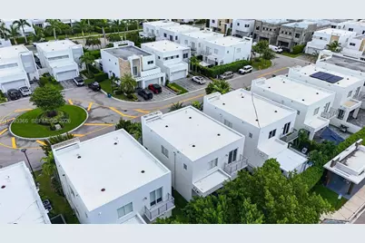 10370 NW 67th Ter, Doral, FL 33178 - Photo 53