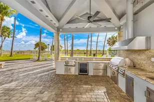 6301 Collins Ave, Miami Beach, FL 33141 - Photo 37